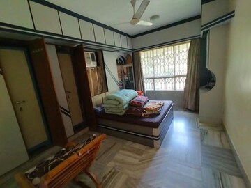 Bedroom in 2 BHK Apartment at Chembur Gaothan, Chembur – for Rent