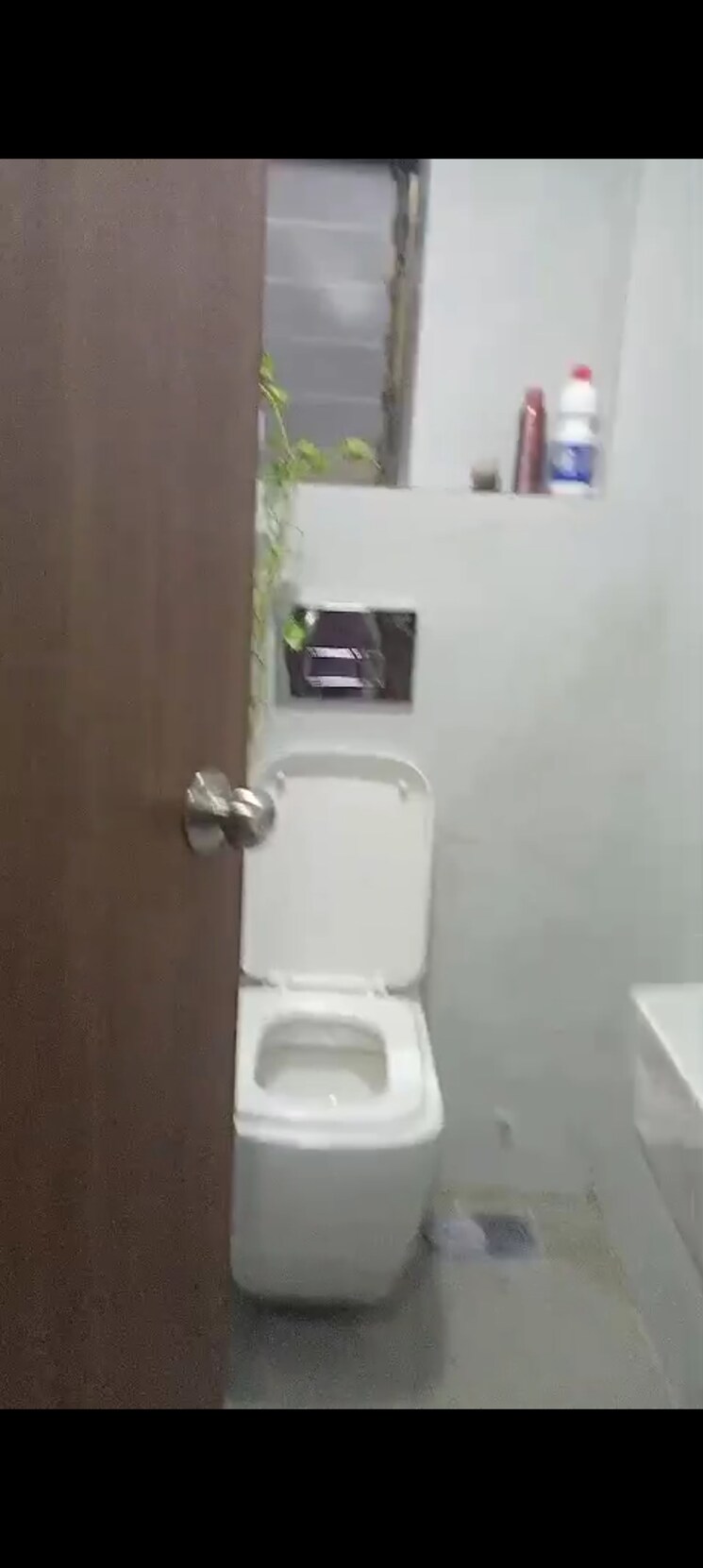 Bathroom, nalanda-apartment-chembur 2 Bedroom 700 Sq.Ft. Apartment In Chembur Mumbai 8232699