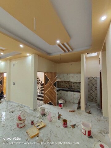 Living Room in 3 BHK Independent House at Jankipuram Extension – for Sale
