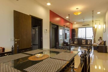 Bedroom in 3 BHK Apartment at Parinee Anand Villa, Santacruz West – for Rent