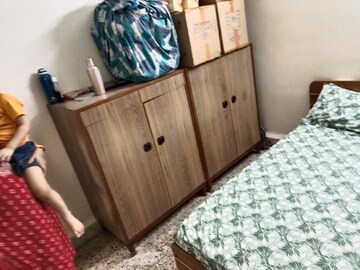 Furnished Amenities in 2 BHK Apartment at Swastik Park, Chembur – for Rent