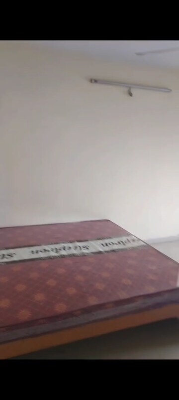 Bedroom in 2 BHK Apartment at Swastik Park, Chembur – for Rent