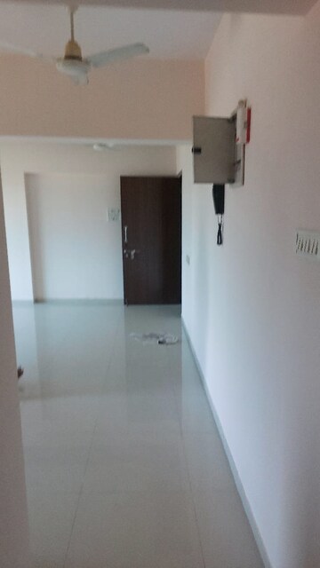 Room in 2 BHK Apartment at Shree Saraswati Co Op Hsg Society Ltd, Chembur – for Rent