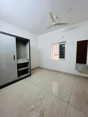 Room in 1 BHK Apartment at Ten Madhapur, Madhapur – for Rent