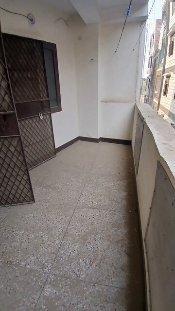 Balcony in 3 BHK Builder Floor at Zakir Nagar – for Sale