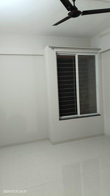 Room in 3 BHK Apartment at Yashada Supreme, Dudulgaon – for Rent