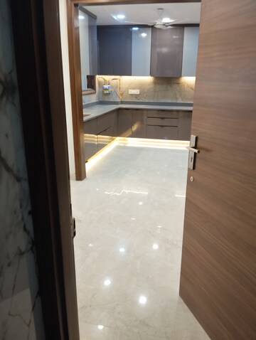 Balcony in 3 BHK Builder Floor at Anand Vihar – for Rent