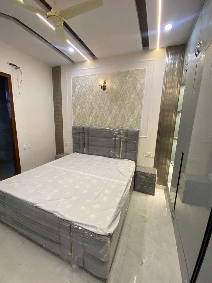 Bedroom, kharar mohali road 3 Bedroom 107 Sq.Yd. Independent House In Kharar Mohali Road Kharar 8233053