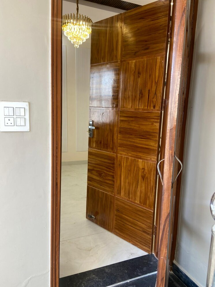 Room, kharar mohali road 3 Bedroom 107 Sq.Yd. Independent House In Kharar Mohali Road Kharar 8233053