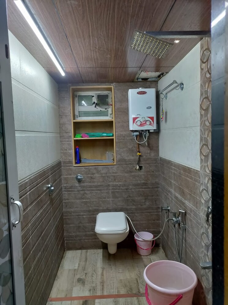 Bathroom, avishkar-chs 3 Bedroom 900 Sq.Ft. Apartment In Kandivali West Mumbai 8233061