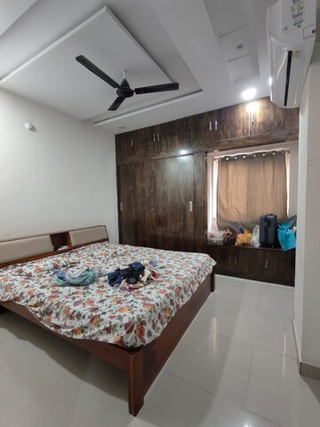 Bedroom in 2 BHK Apartment at Raghavendra Arcade, Kondapur – for Rent