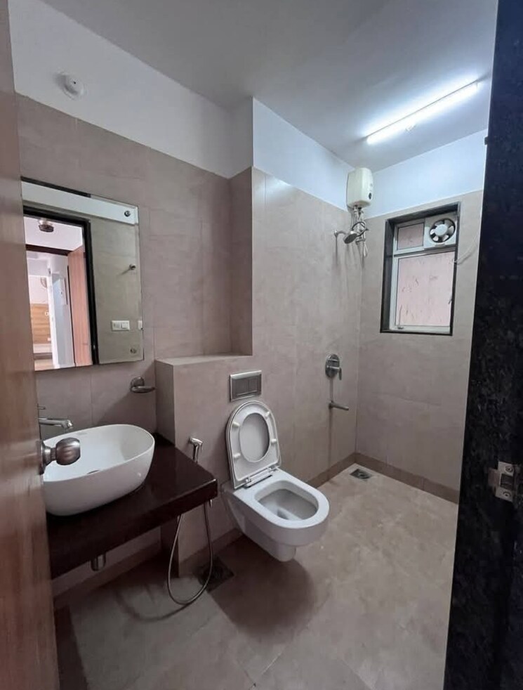 Bathroom, godrej-prime 2 Bedroom 700 Sq.Ft. Apartment In Chembur Mumbai 8233093