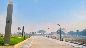  Plot – Exterior View View at Super Corridor - for Sale