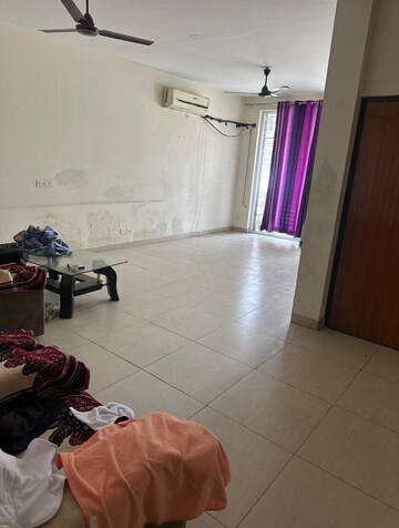 Living Room in 2.5 BHK Villa at Wave City, Wave City – for Rent