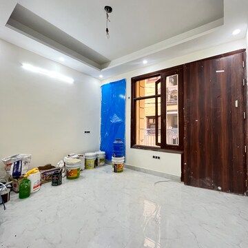 Parking in 1 BHK Builder Floor at Chattarpur – for Rent