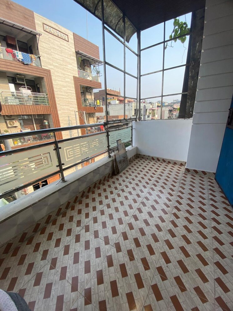 Balcony, indirapuram shakti khand 1 3 Bedroom 1250 Sq.Ft. Builder Floor In Indirapuram Shakti Khand 1 Ghaziabad 8233255