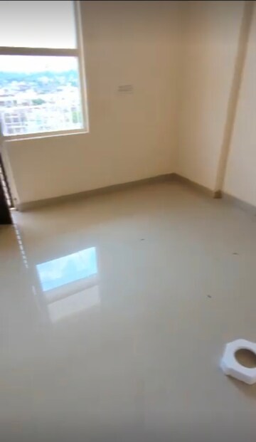 Room in 3 BHK Apartment at Adore Happy Homes Exclusive, Sector 86 – for Sale