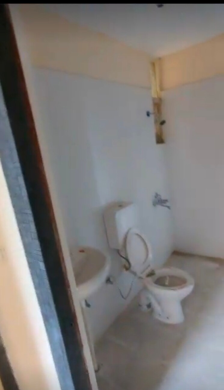 Bathroom, adore-happy-homes-exclusive 3 Bedroom 645 Sq.Ft. Apartment In Sector 86 Faridabad 8233299