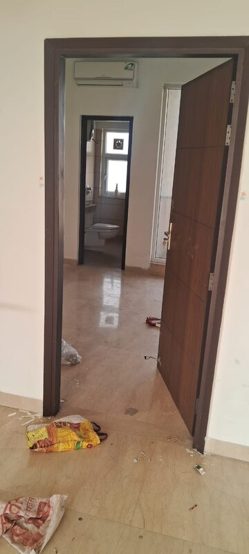 Bathroom in 4 BHK Apartment at Puri Diplomatic Greens Phase I, Sector 111 – for Rent