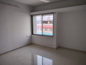 Room in 2 BHK Apartment at Venkatesh Graffiti, Keshav Nagar – for Rent