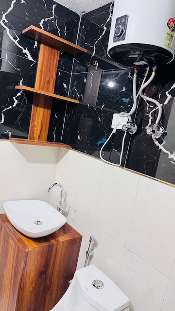  2 BHK Apartment at Signature Global Proxima, Sector 89 – for Rent