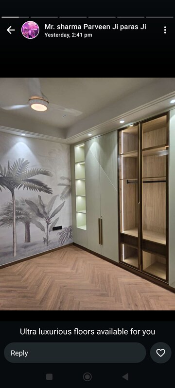 Room in 3 BHK Builder Floor at Surajmal Vihar – for Rent