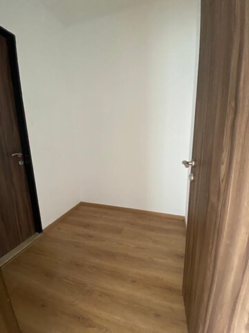 Room in 3 BHK Apartment at Hiranandani Avalon, Powai – for Sale
