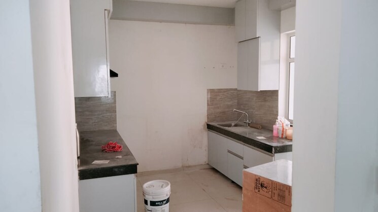 Kitchen, paras-dews 4 Bedroom 2275 Sq.Ft. Apartment In Sector 106 Gurgaon 8233445