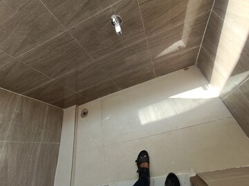 Bathroom in 1 BHK Apartment at Kondapur – for Rent
