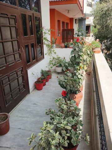 Balcony in 2 BHK Independent House at Sector 23 – for Rent