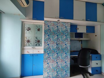 Master Bedroom in 2.5 BHK Apartment at Joy Valencia, Jogeshwari East – for Rent
