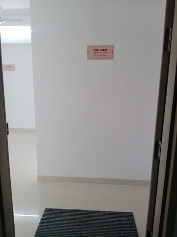 Room in 2 BHK Apartment at Venkatesh Graffiti, Keshav Nagar – for Rent