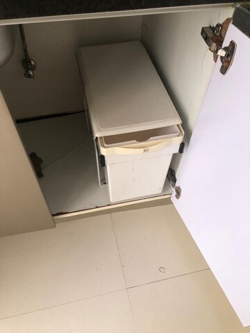 Furnished Amenities in 2 BHK Apartment at Omkar Alta Monte, Malad East – for Rent