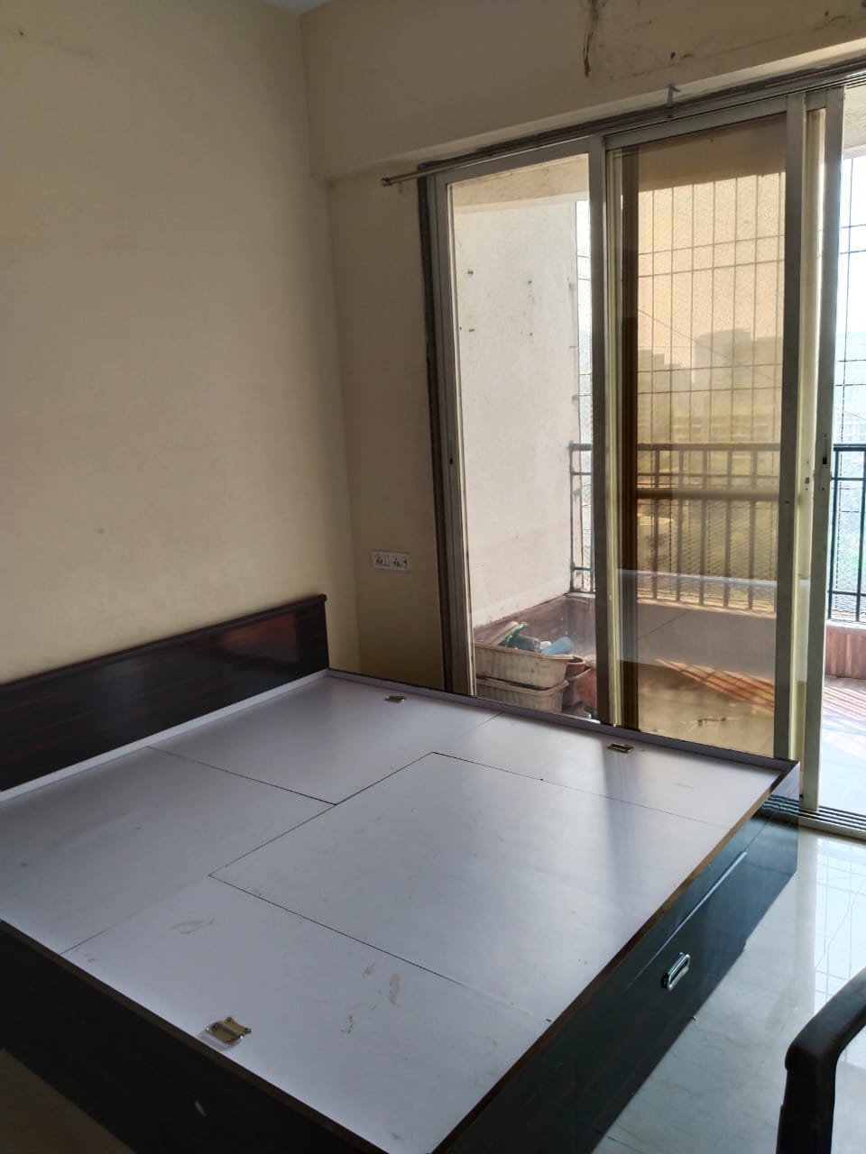 2 BHK Apartment For Sale in Rutu Riverview Classic