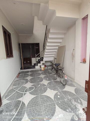 Master Bedroom in 3 BHK Independent House at Jankipuram Extension – for Sale