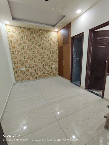 Bedroom in 3 BHK Independent House at Jankipuram Extension – for Sale