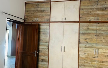 6+ BHK Independent House For Sale in Sector 14