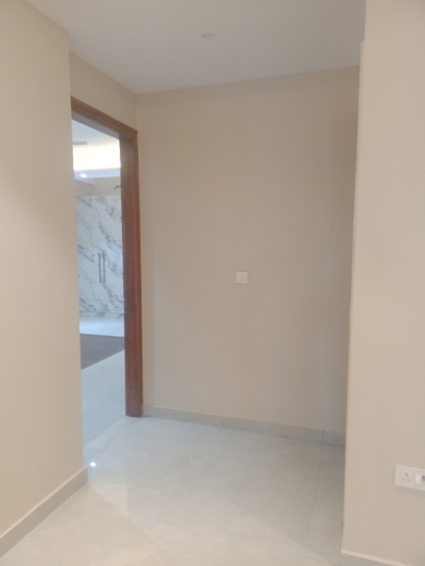 3.5 BHK + Servant Room Builder Floor For Sale in Govt Housing Society