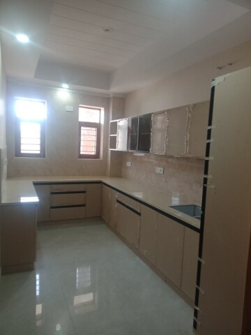 Kitchen in 3.5 BHK Builder Floor at Govt Housing Society, Sector 64 – for Sale