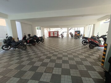 Parking in  Showroom at Ashok Nagar – for Rent