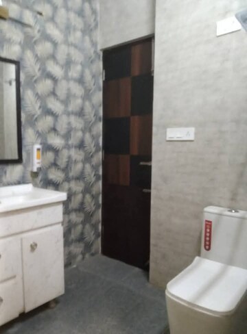 Master Bedroom in 3 BHK Builder Floor at Sector 42 – for Sale