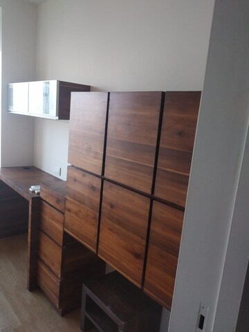 Bathroom in 2.5 BHK Apartment at Oberoi Realty Woods, Goregaon East – for Rent