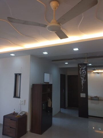 Kitchen in 2.5 BHK Apartment at Oberoi Realty Woods, Goregaon East – for Rent