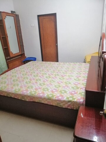 Bedroom in 2 BHK Apartment at Satellite Tower, Goregaon East – for Rent