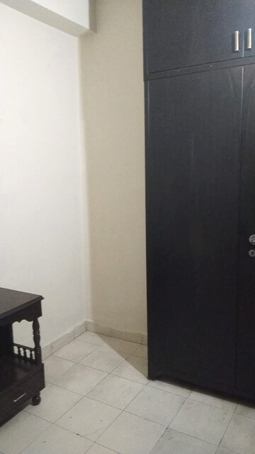 Furnished Amenities in 2 BHK Apartment at Assotech Windsor Greens, Sector 50 – for Rent
