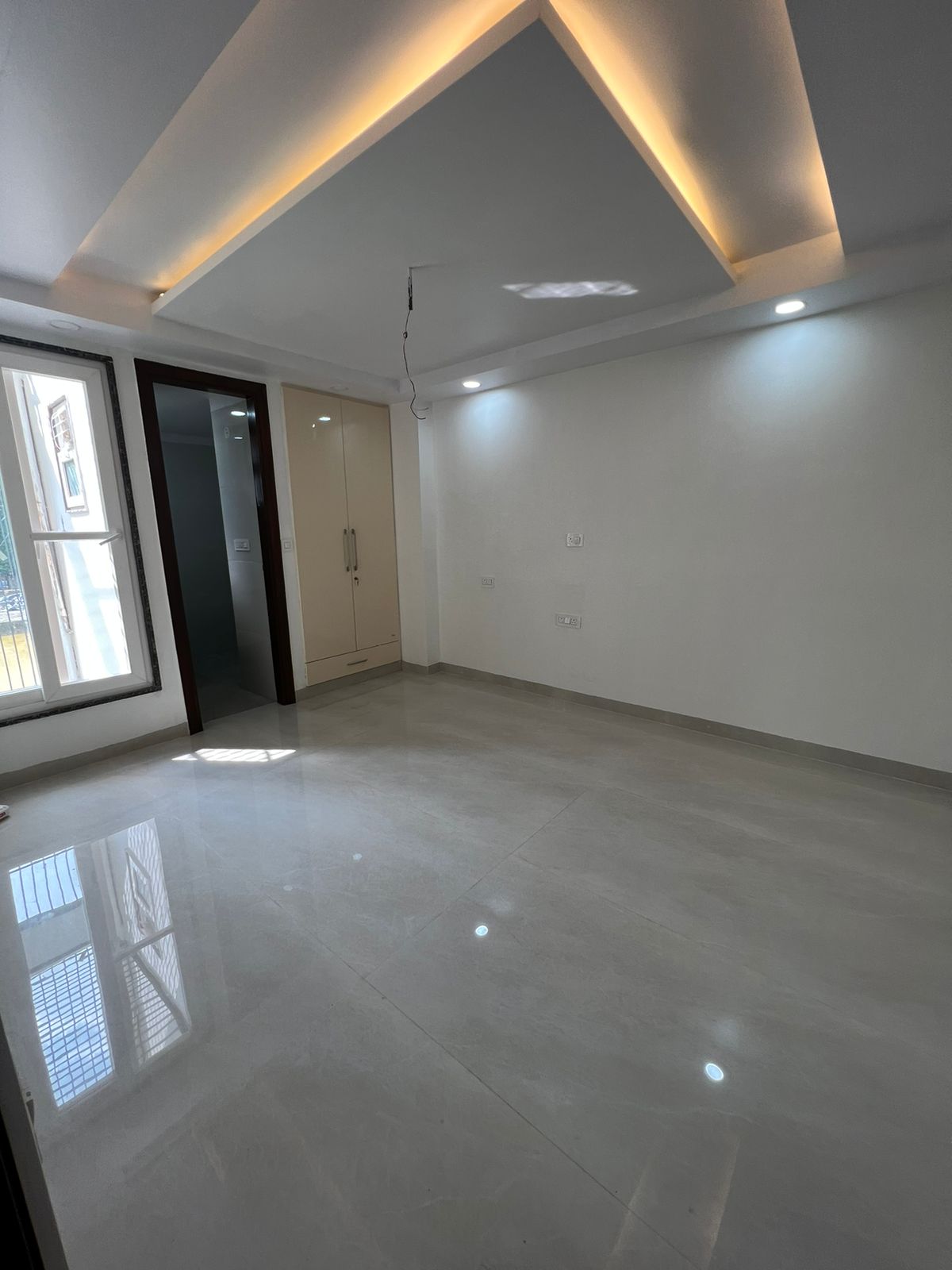 3 BHK Builder Floor For Sale in Mahavir Enclave Part 1