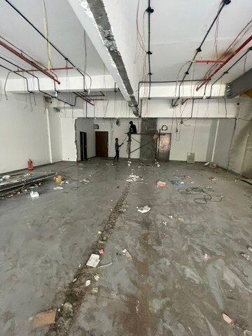 Parking in  Showroom at Bharat Alta Vistas, Andheri West – for Sale