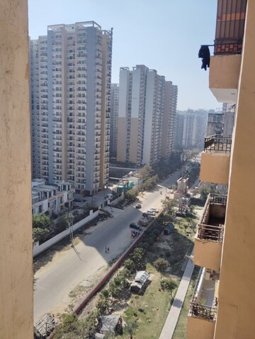 3 BHK Apartment – Exterior View View at Kbnows Apartment, Sector 16 Greater Noida - for Rent
