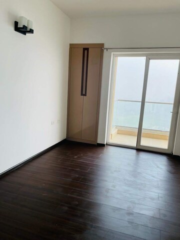 Room in 2 BHK Apartment at Futec Gateway, Sector 75 – for Sale