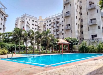 Swimming Pool in 2 BHK Apartment at Tata Inora Park, Undri – for Rent